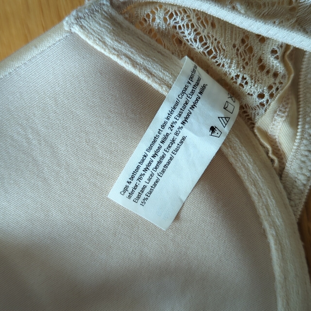 Self Expressions by Maidenform bra size 34A - Picture 3 of 6